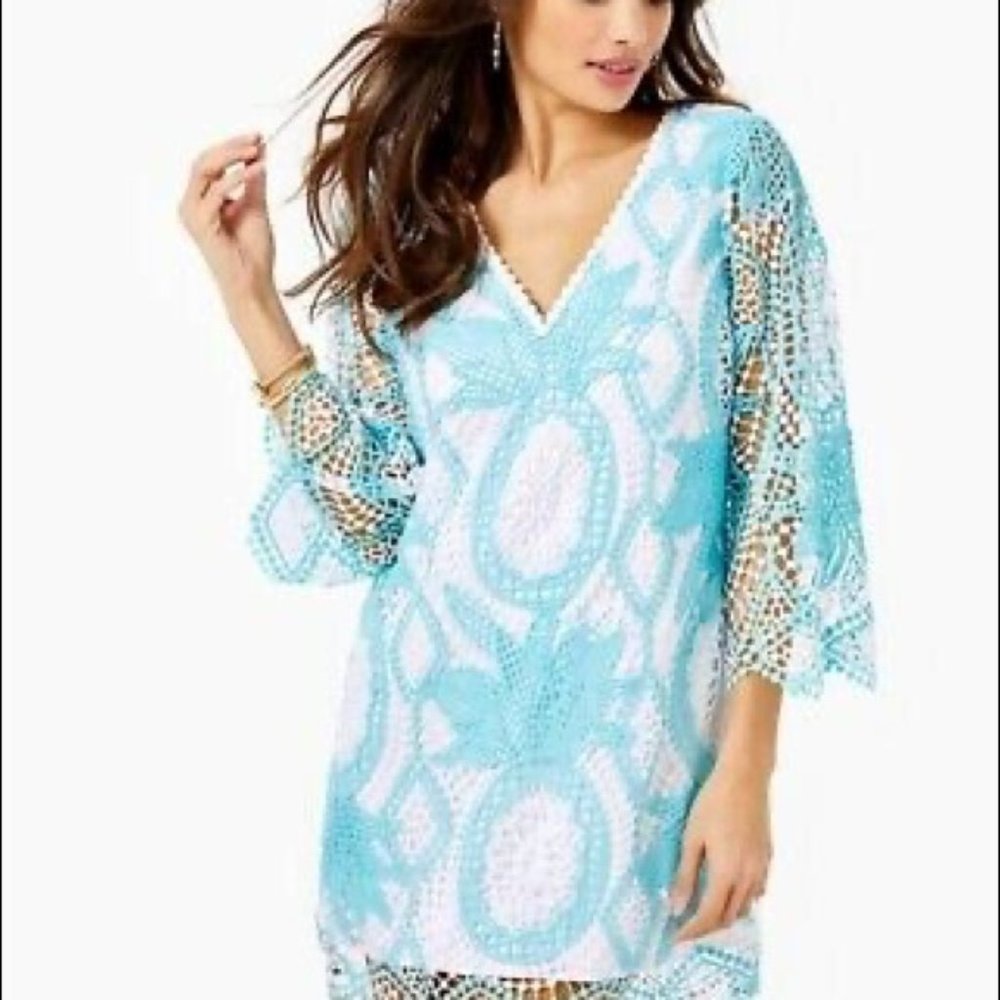 NWT Lilly Pulitzer Blue Lottie Romper - Size 2 - Picture 3 of 5